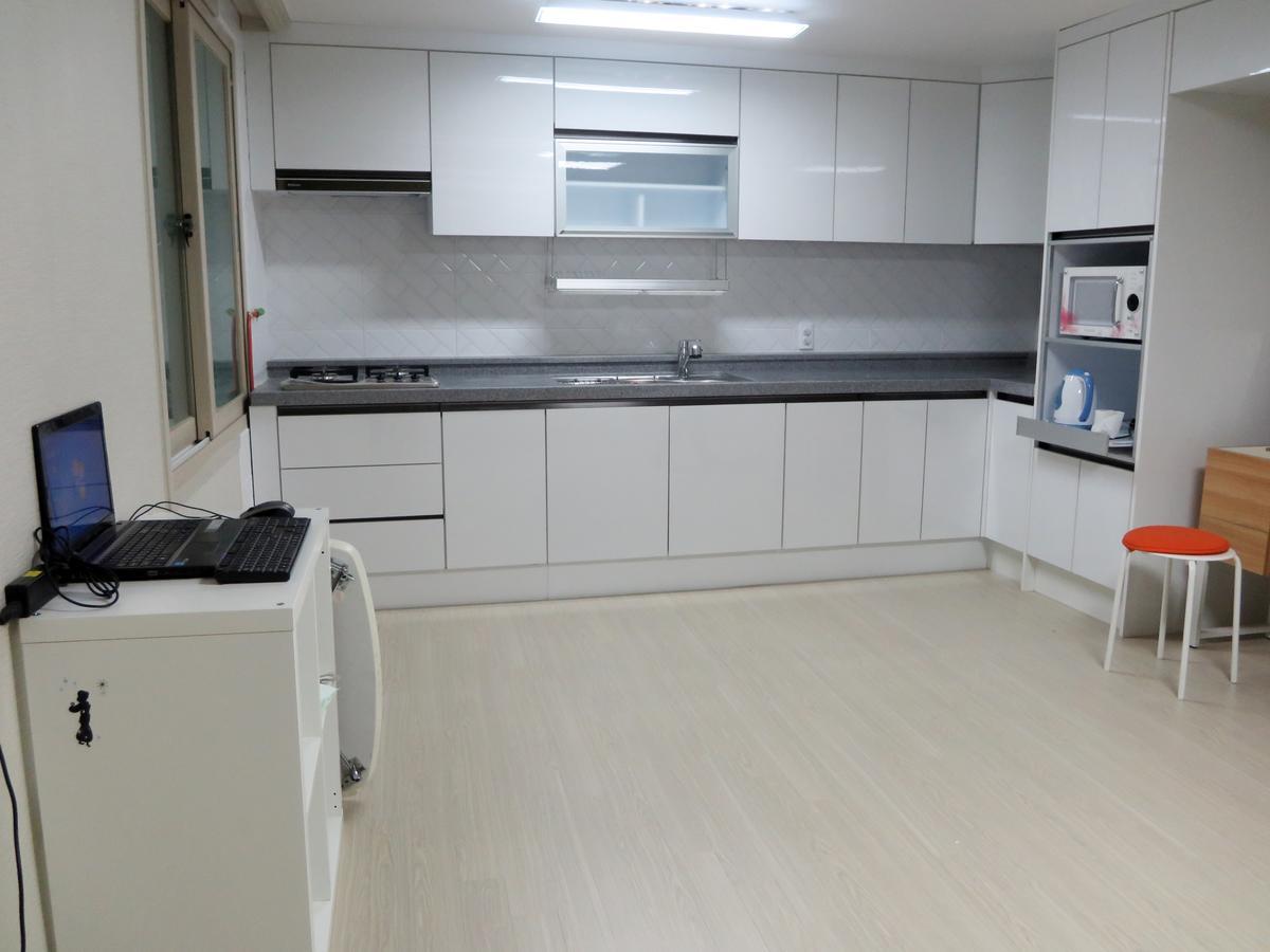 Hotel Honey House à Busan Extérieur photo